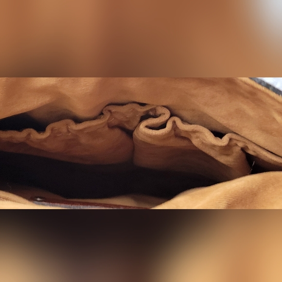 Patricia Nash Crossbody purse - Picture 7 of 16